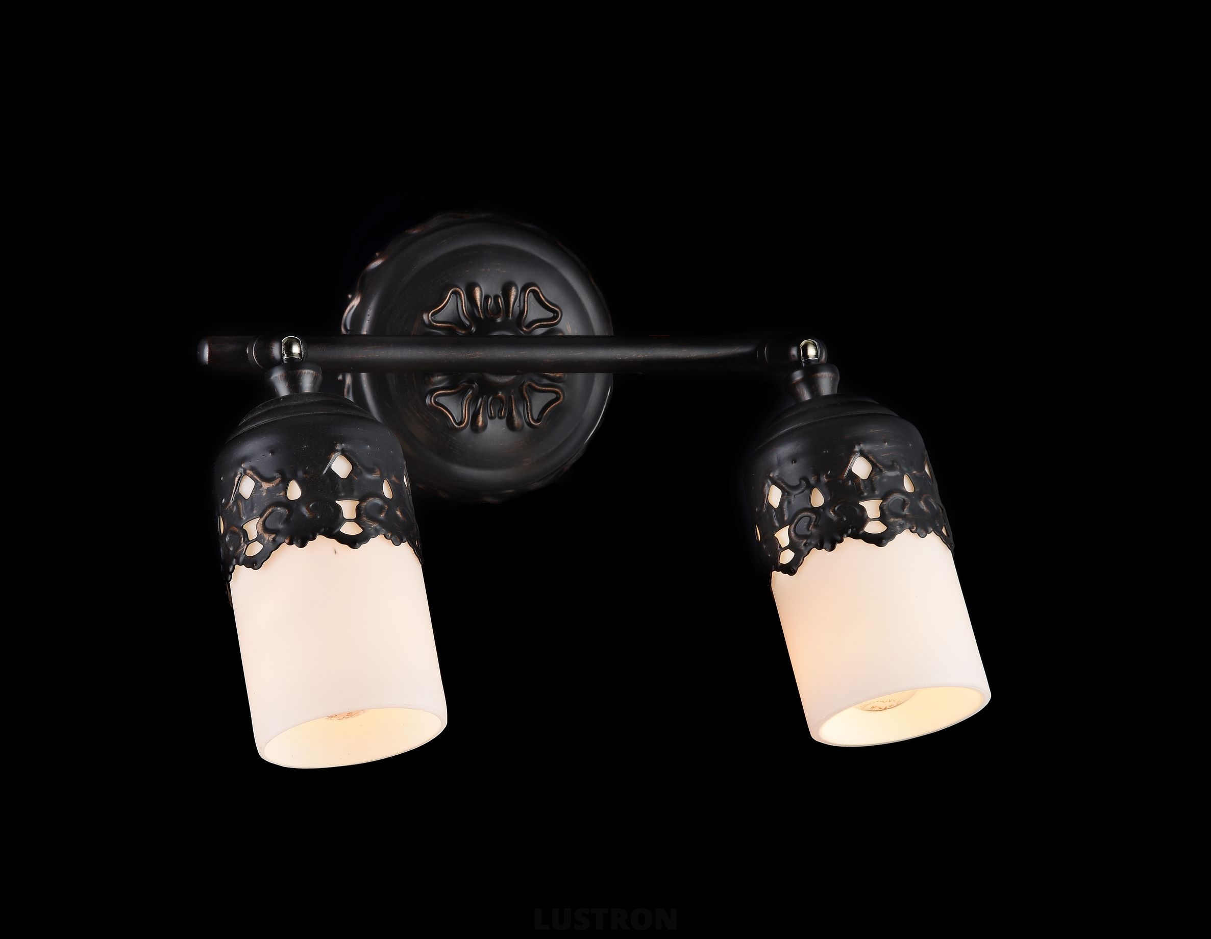maytoni_eco562-02-r